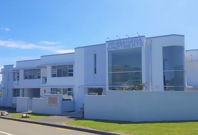 Waimahana Luxury Lakeside Apartments