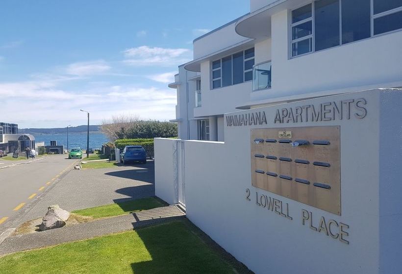 Waimahana Luxury Lakeside Apartments