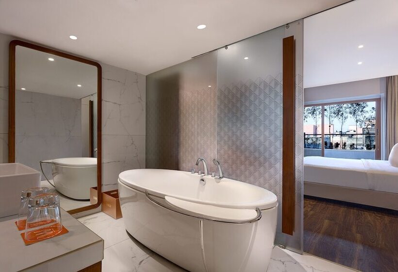 Welcomhotel By Itc Hotels, Ashram Road, Ahmedabad