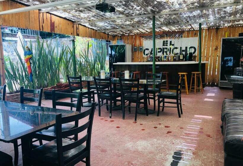 ユースホステル El Capricho By Rotamundos