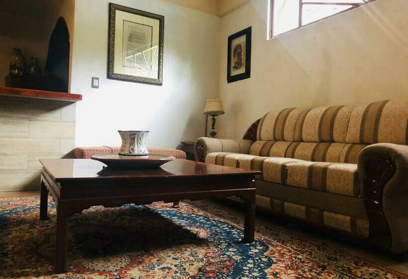 ユースホステル El Capricho By Rotamundos