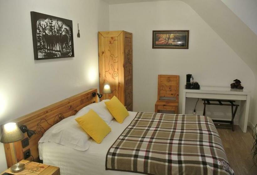 Au Logis De La Rance Bed And Breakfast