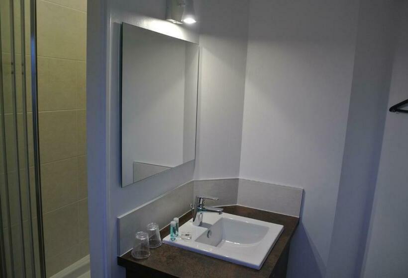 Au Logis De La Rance Bed And Breakfast