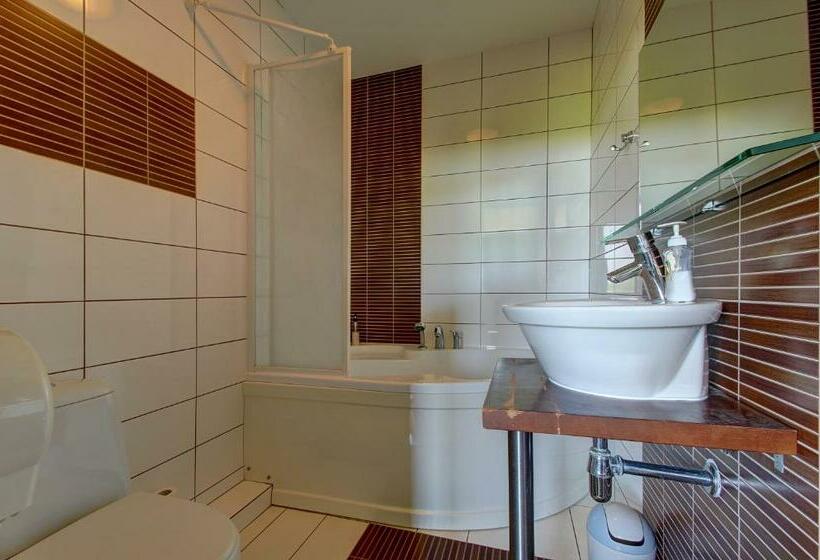 تختخواب و صبحانه Aero