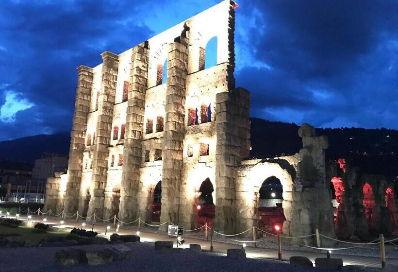 צימר Au Coin Du Chateau