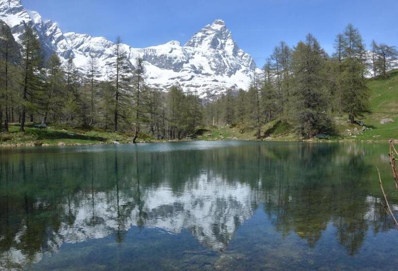 צימר Au Coin Du Chateau