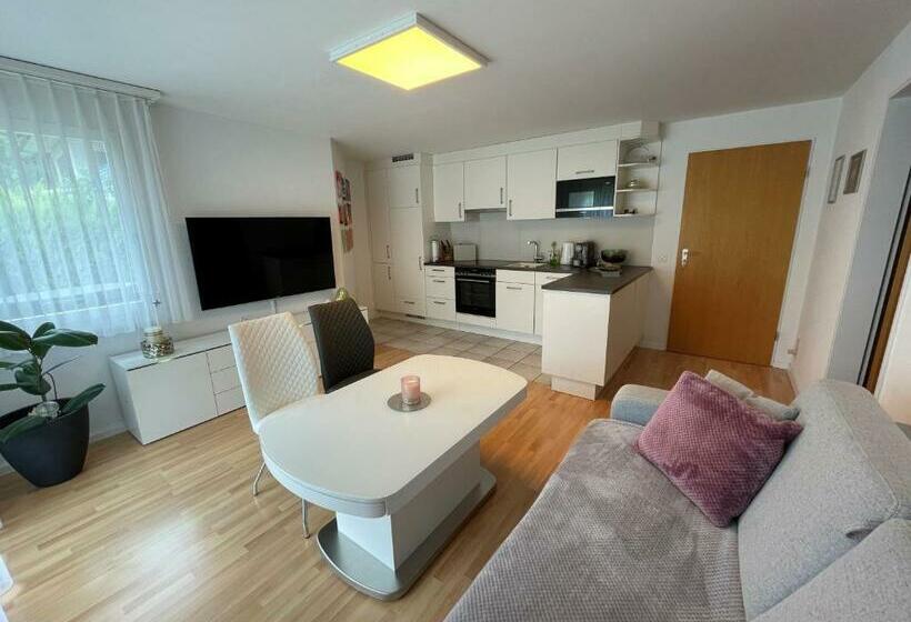 민박 Apartment Capitolio Eptingen