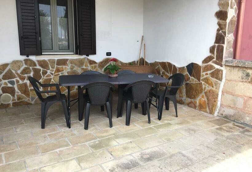 Bed and Breakfast Curti Russi