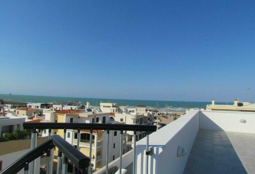 住宿加早餐  Green Door