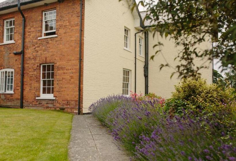 צימר Hordley Hall