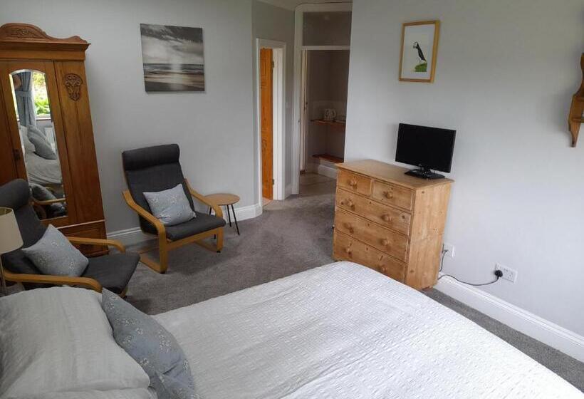 צימר North Headborough