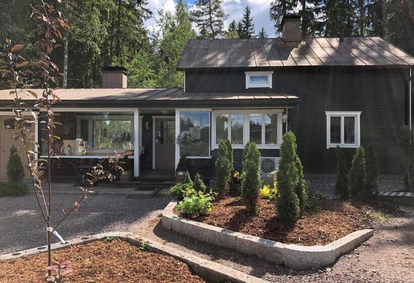 ベッドアンドブレックファースト Pajula Majatalo