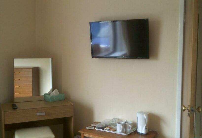 צימר Riverside Cottage