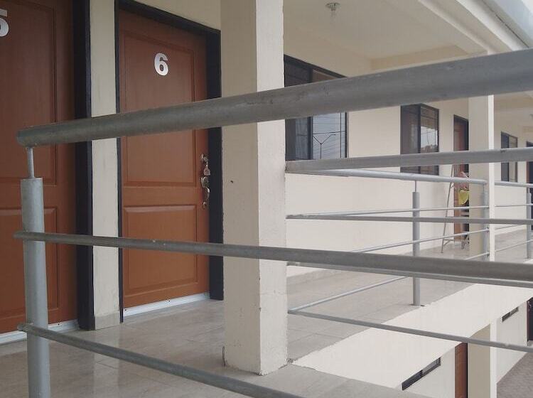 مبيت وإفطار Villas La Quinta