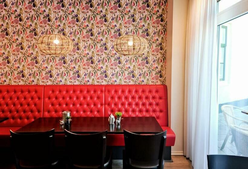 ベッドアンドブレックファースト Boutique Hotel De Raetskamer