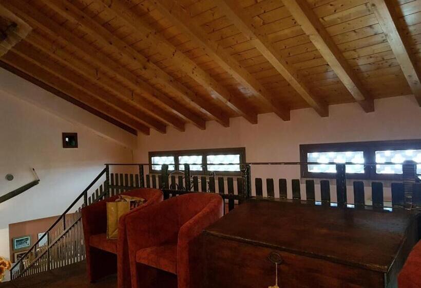 בית מלון כפרי Agriturismo I Marzemini