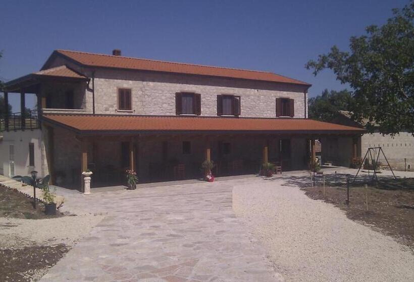 Отель Agriturismo Il Parco