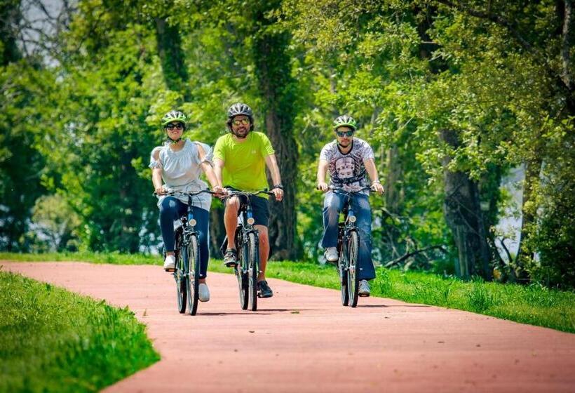 Отель Casas Da Loureira Casa Batatas I