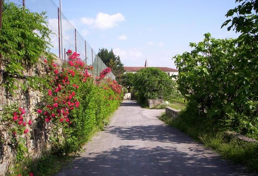 בית מלון כפרי Des Oliviers