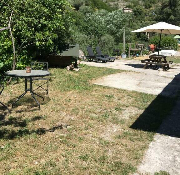 فندق La Ferme Des Cailletiers Chez Marco