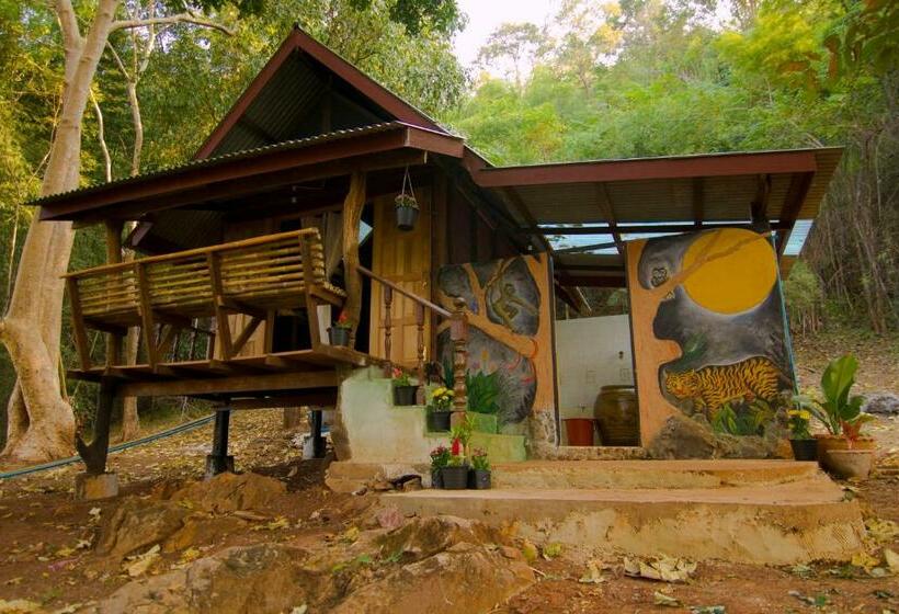 فندق Shanti Farm