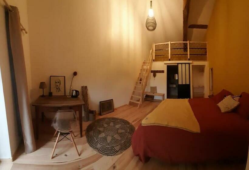 La Grange De La Batone   Bed And Breakfast