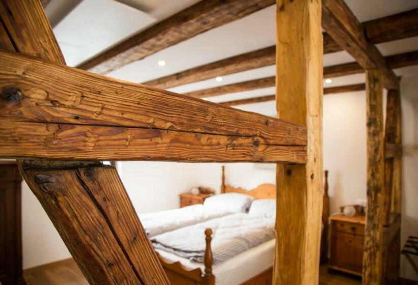 ペンション Alte Ritterstube