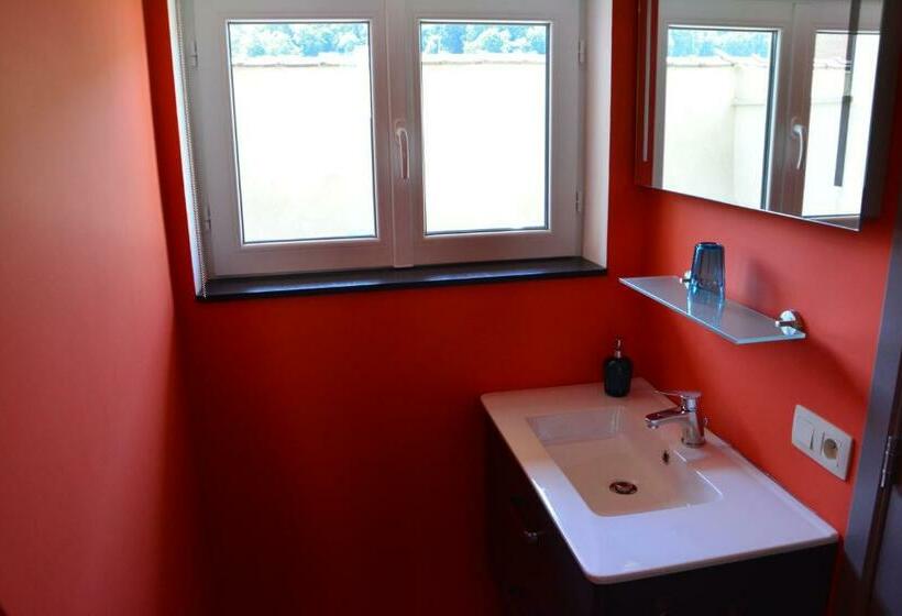 Пансион Au Pied De L Abbaye De Leffe