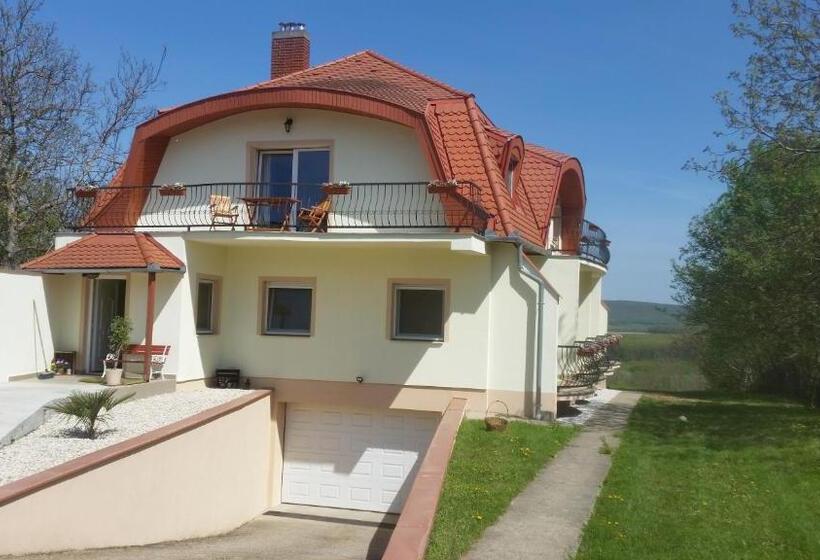 פנסיון Gästehaus Stein