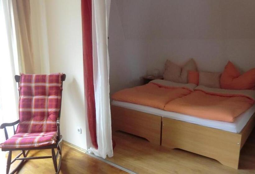 פנסיון Gästehaus Stein