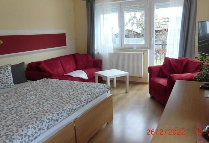 פנסיון Gästehaus Stein