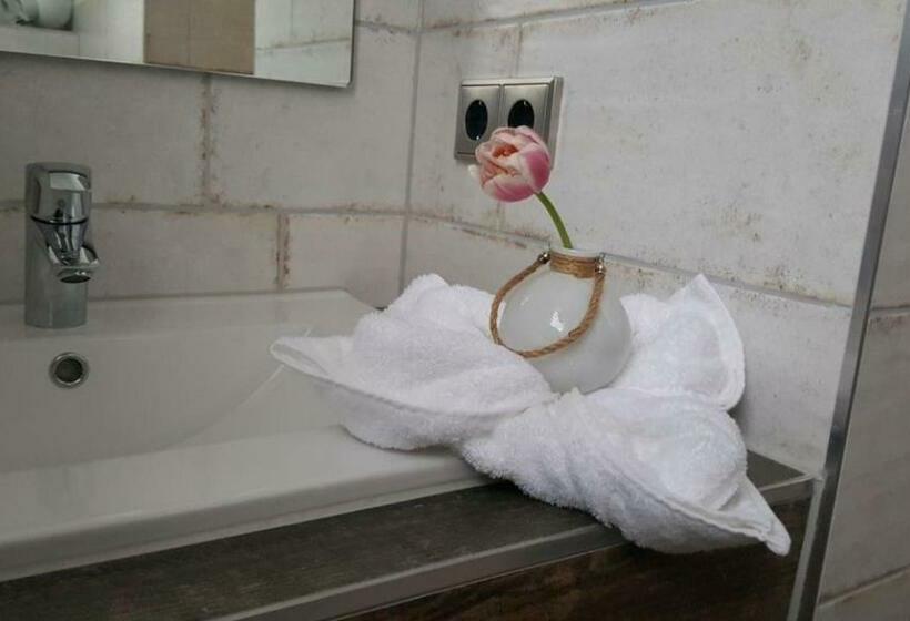 膳宿费 Gästehaus Strausberg