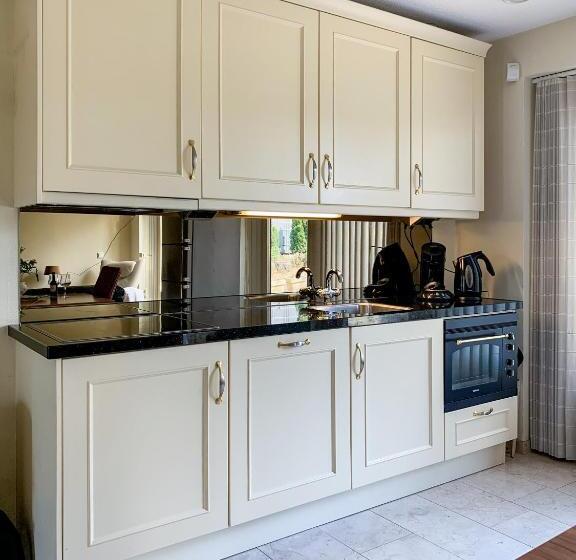 Pensão Kluiskade 24 Maasland