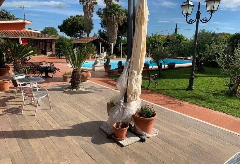 بنسيون L Oasi Di Ambra