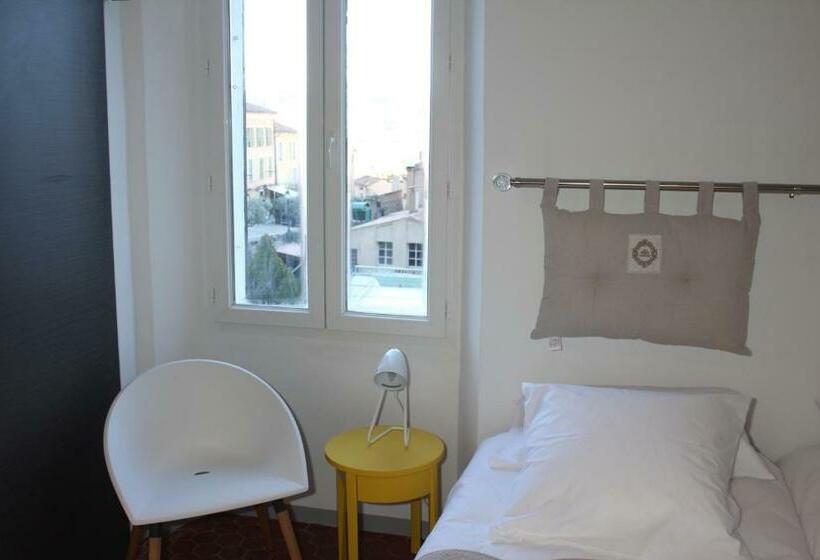 ペンション La Maison De Jules