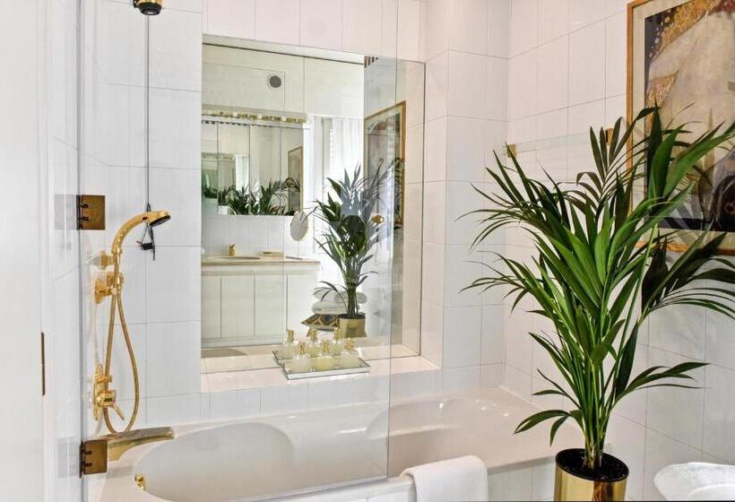 펜션 La Via Romana Boutique Guest House