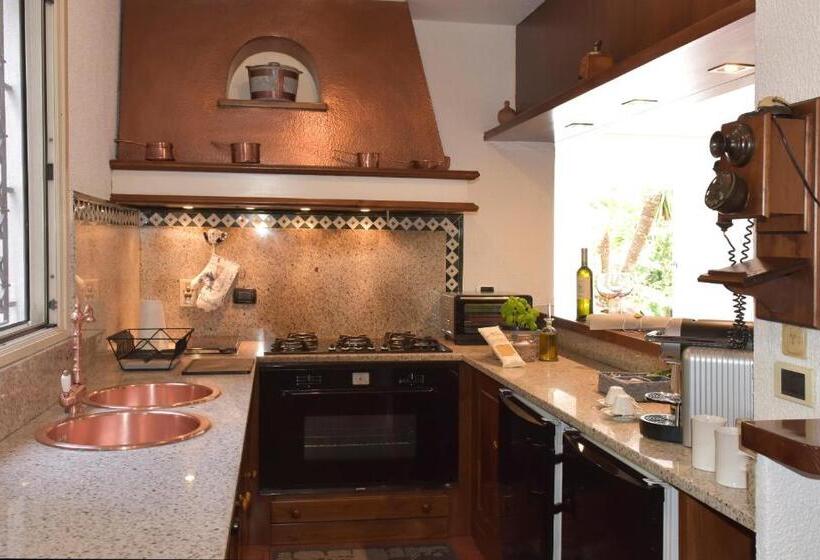 پانسیون La Via Romana Boutique Guest House