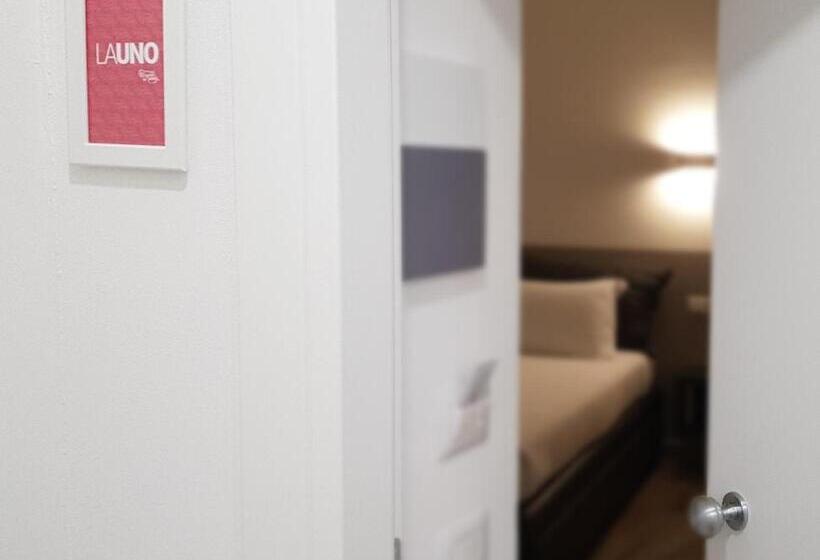 پانسیون Sarzana S Rooms