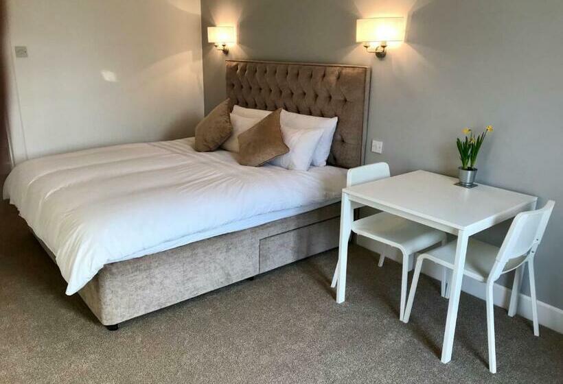بنسيون The Doonleigh Suite