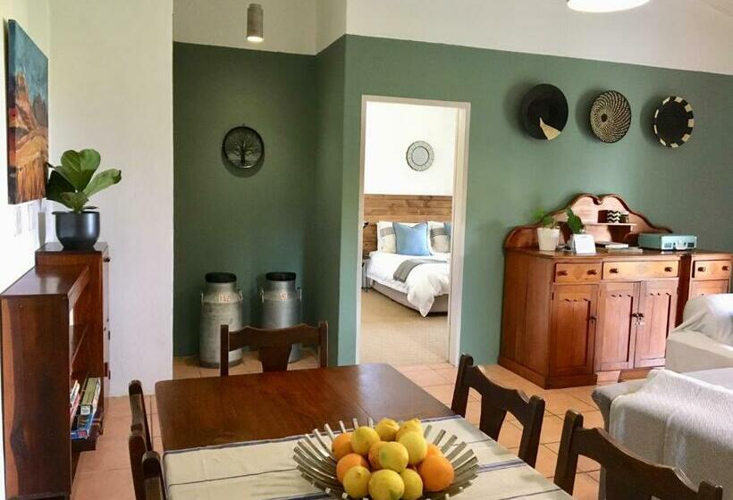 פנסיון The Goodland Cottages