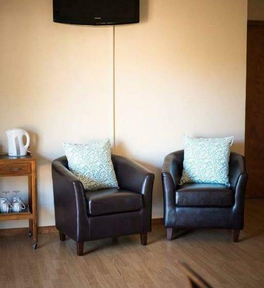 פנסיון The Graaff Reinet Suites