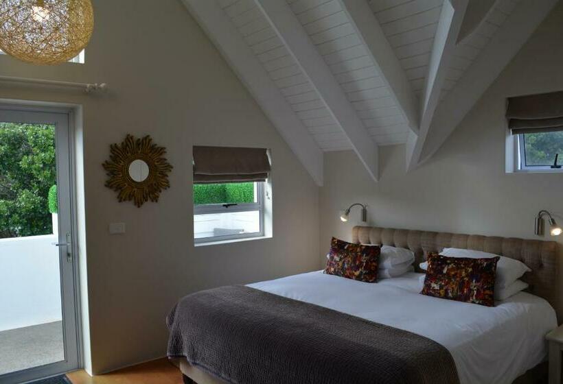 פנסיון The Lyme House