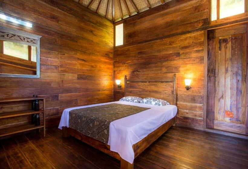 פנסיון Woodstock In The Village