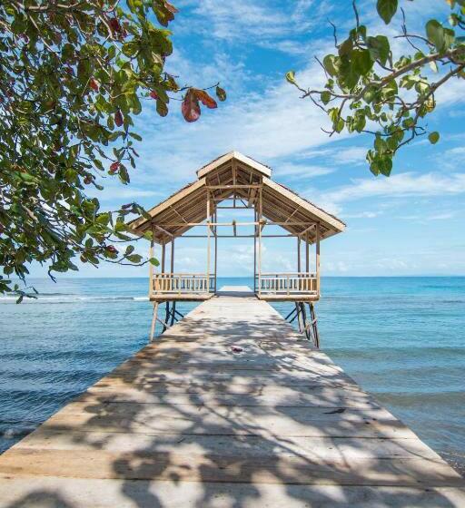 Pristine Paradise Dive Resort Una Una