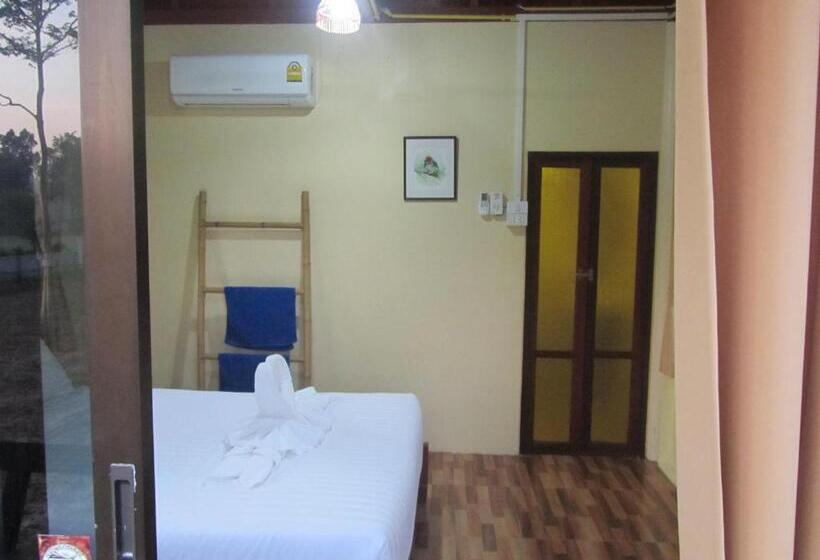 استراحتگاه Baan Thung Home Stay