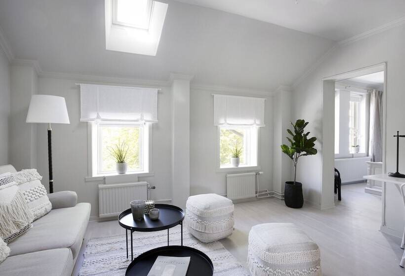 Wow, Föreningsgatan 9