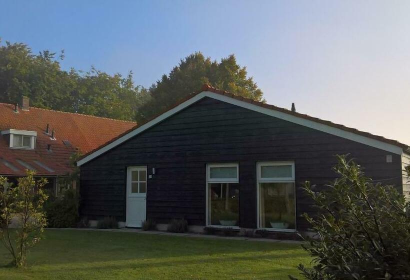 مبيت وإفطار Boeren Burgers Buitenlui