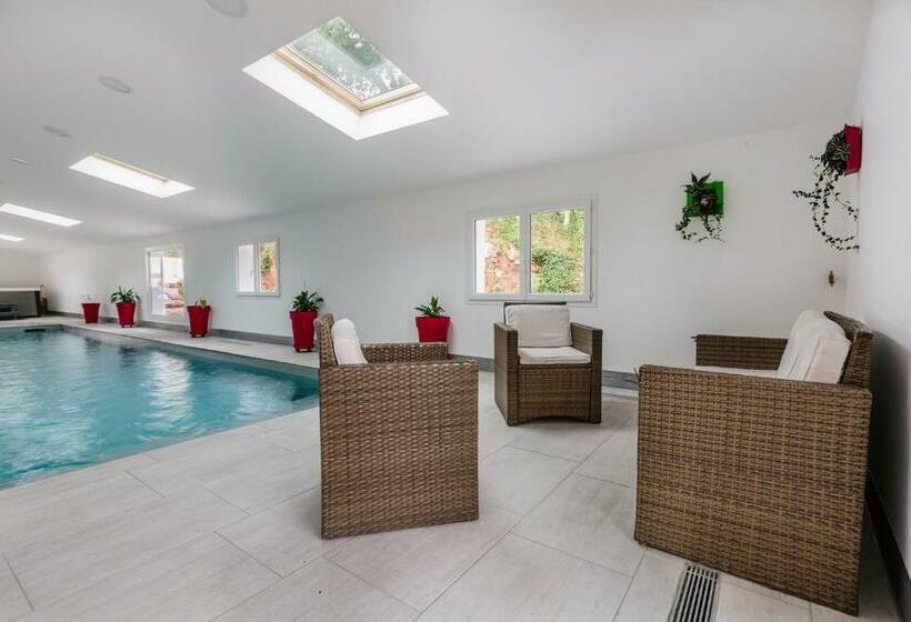 مبيت وإفطار Chambres D Hôtes Manttu