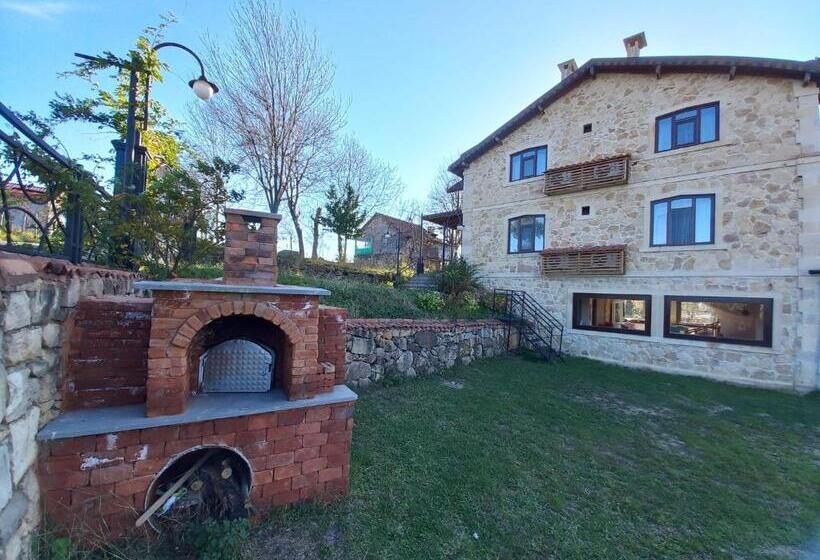 مبيت وإفطار Hayat Oksijen Resort