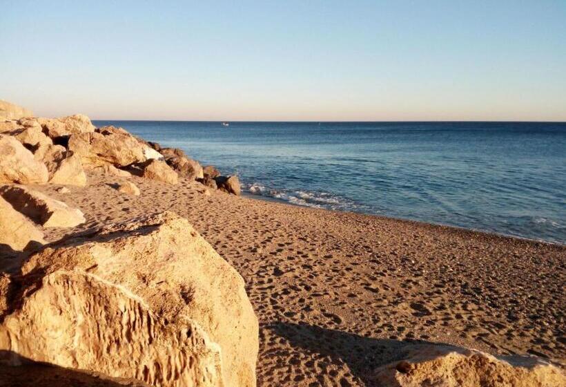 ベッドアンドブレックファースト Il Pozzo E Il Melograno